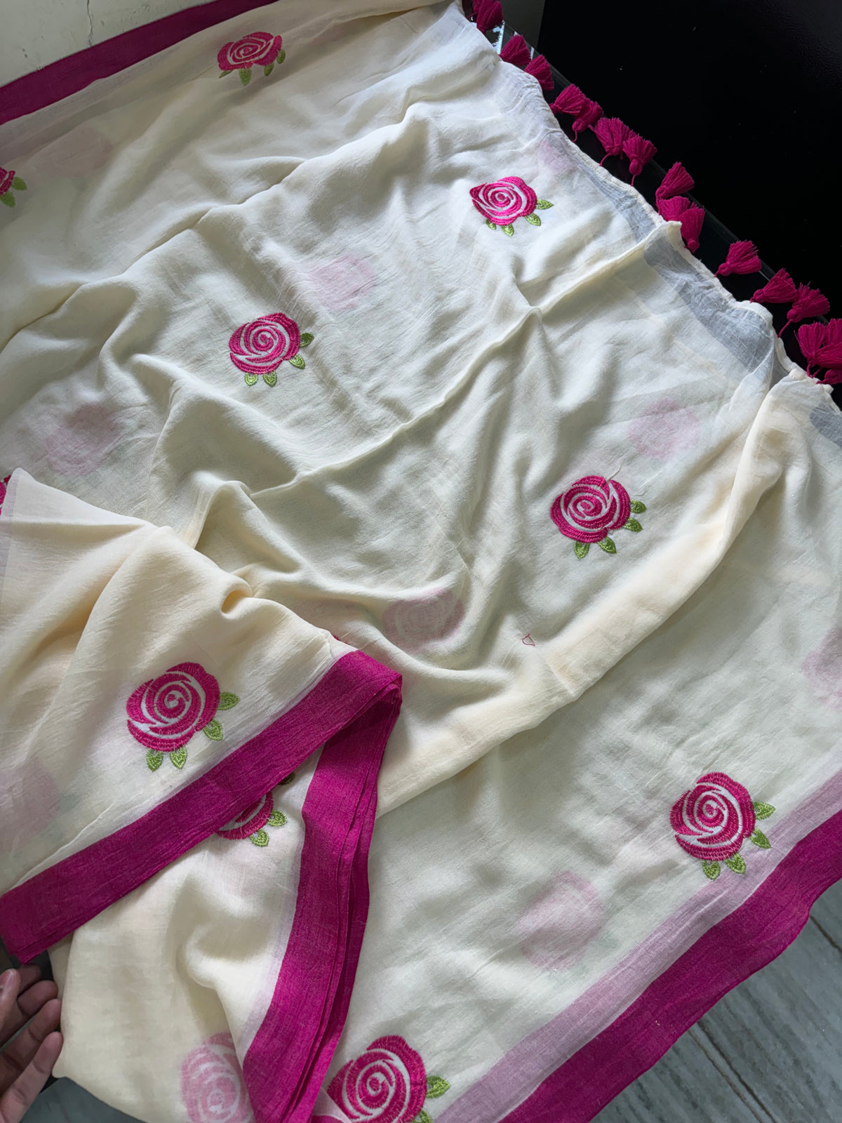 Cream with pink roses