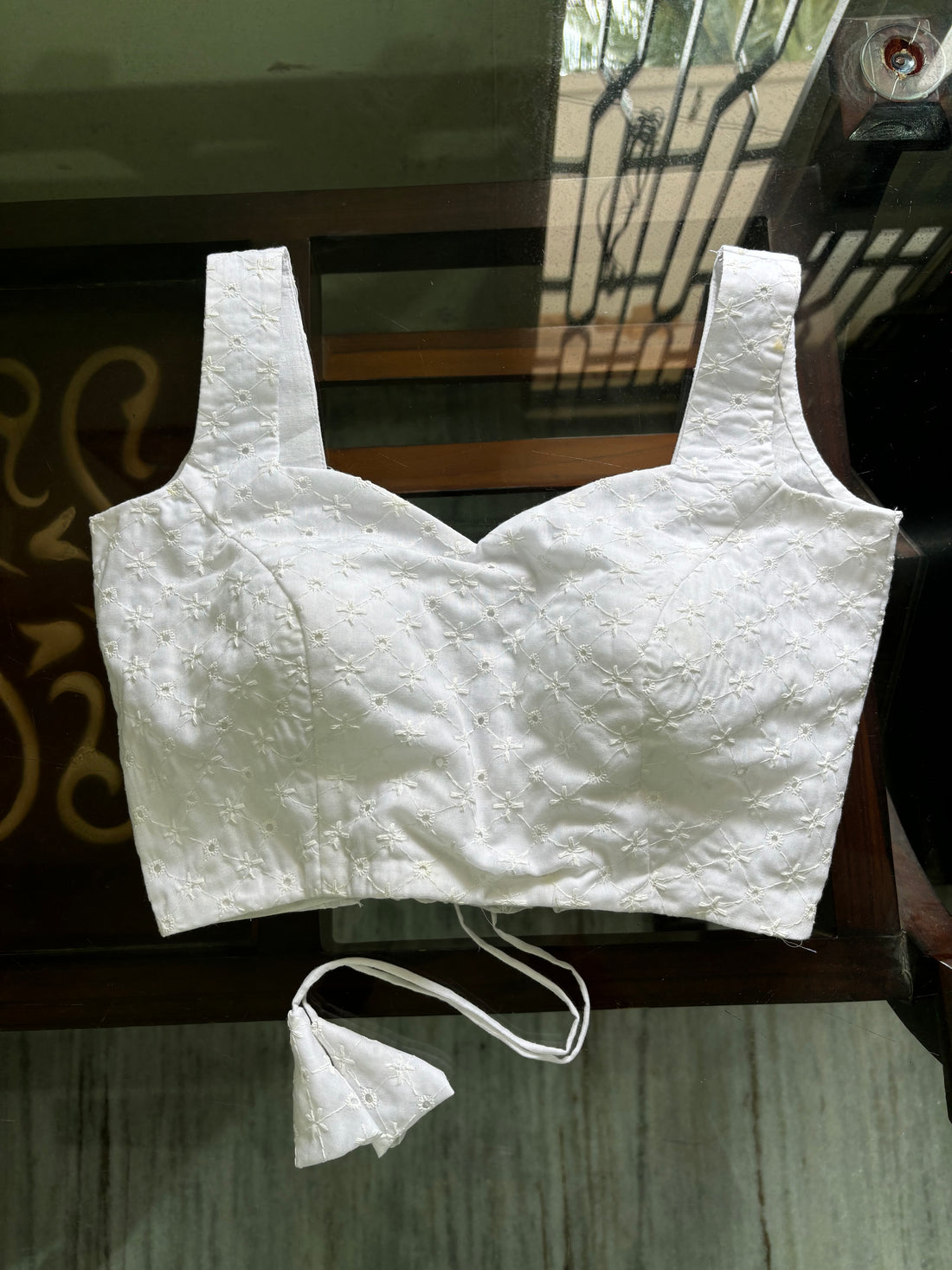 White Hakoba blouse