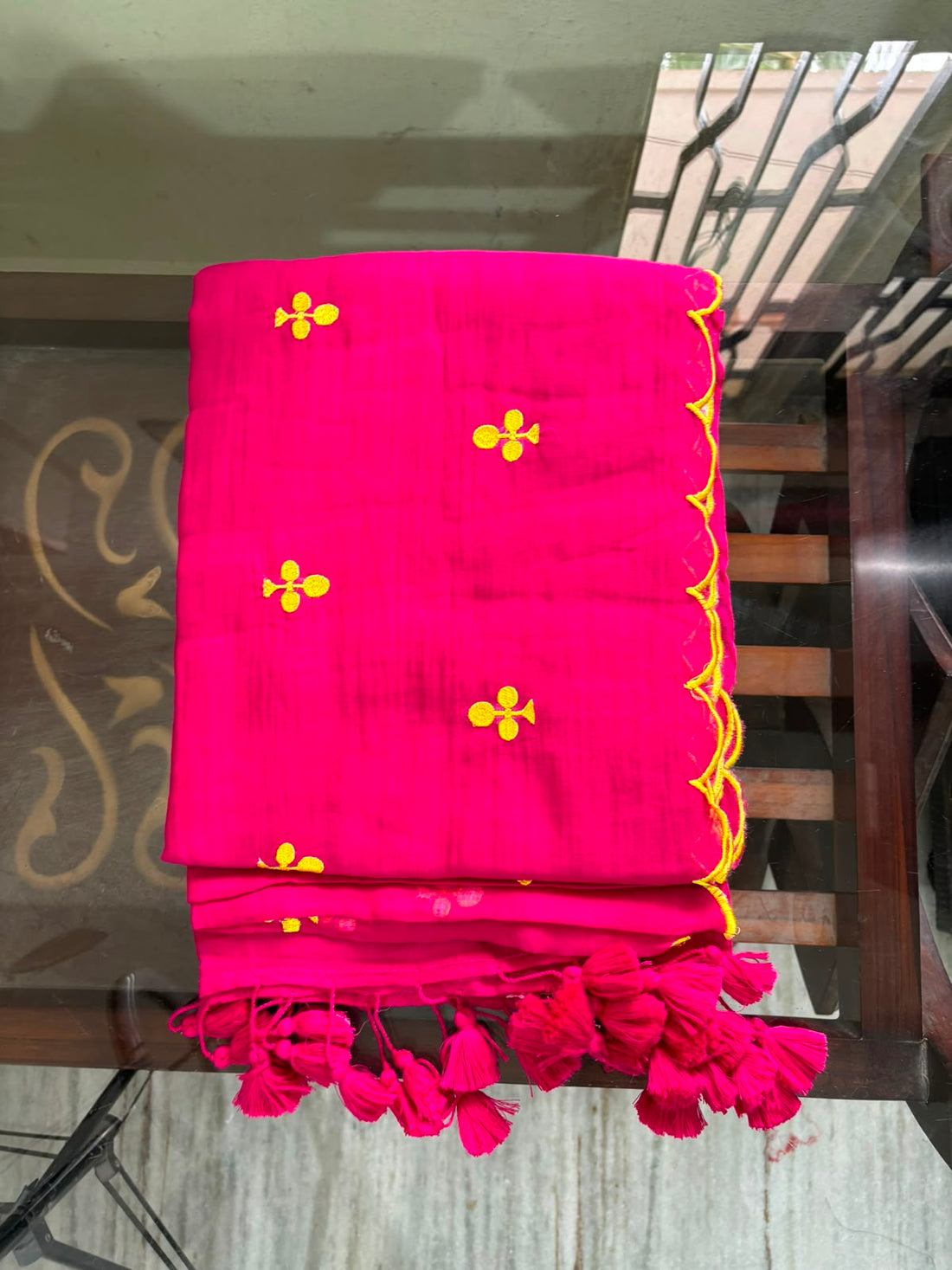Rani pink with club design