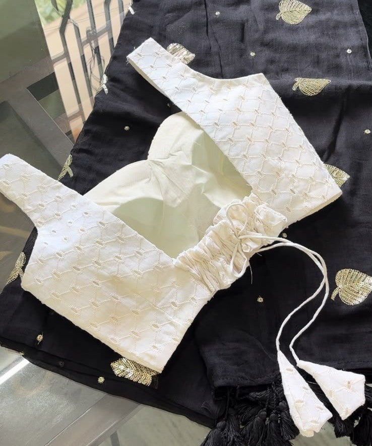 White Hakoba blouse