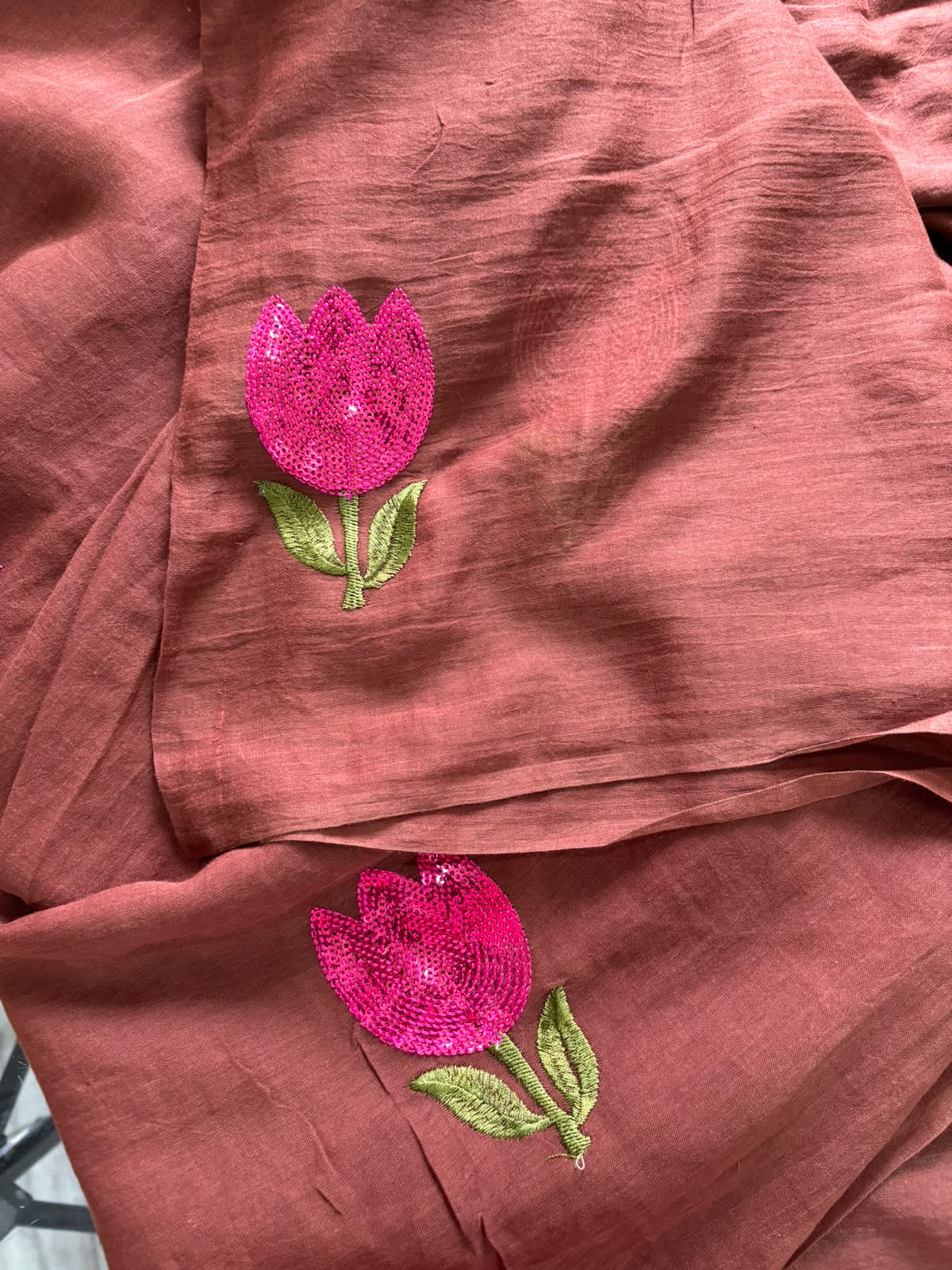 Brown with tulip design