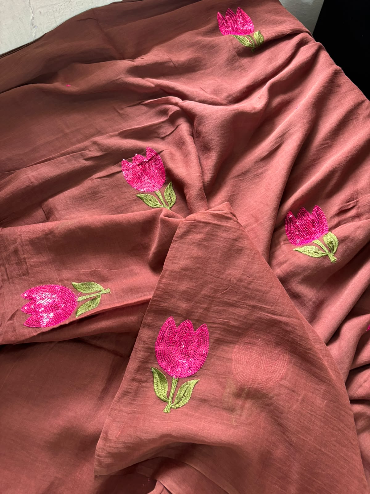 Brown with tulip design